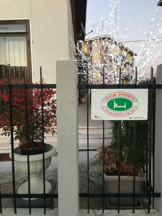 Appartamenti Affitti Brevi Verona / G.B Rossi Friendly Εξωτερικό φωτογραφία