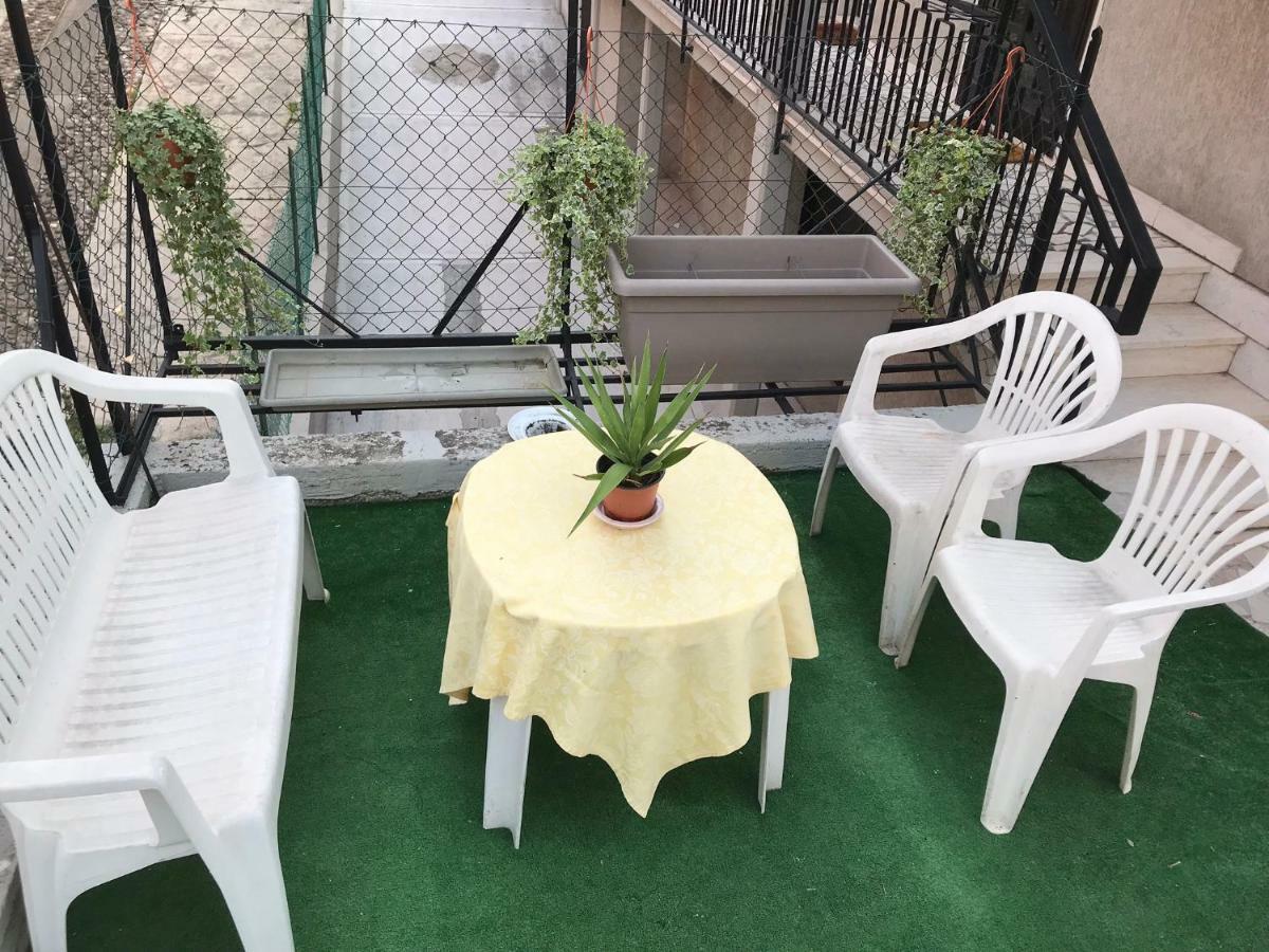 Appartamenti Affitti Brevi Verona / G.B Rossi Friendly Εξωτερικό φωτογραφία